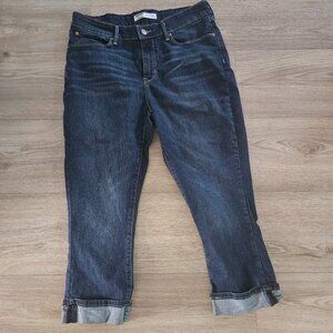 Levi Signature Capri